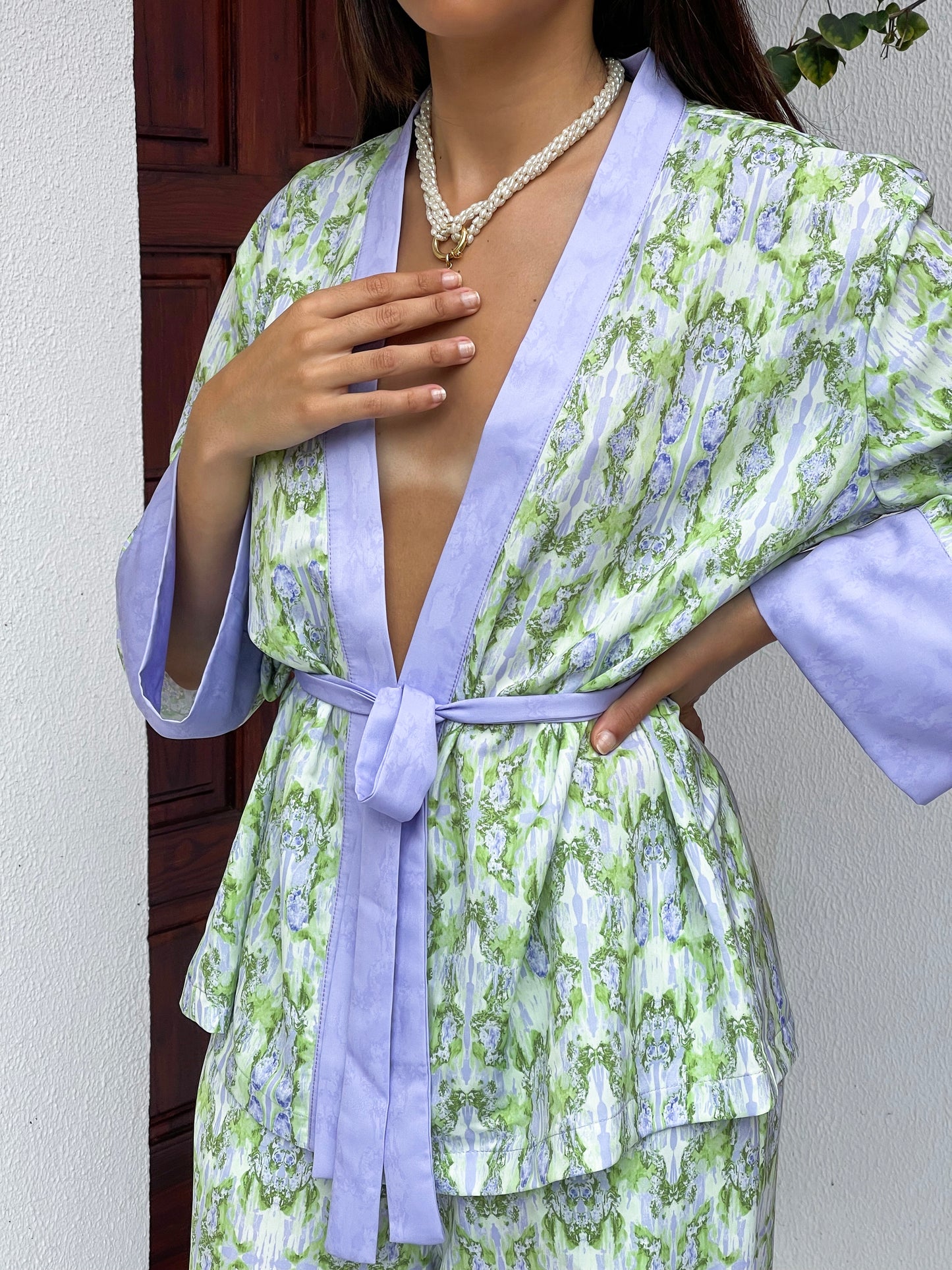 TIE BELT KIMONO | LILAC AND LIME