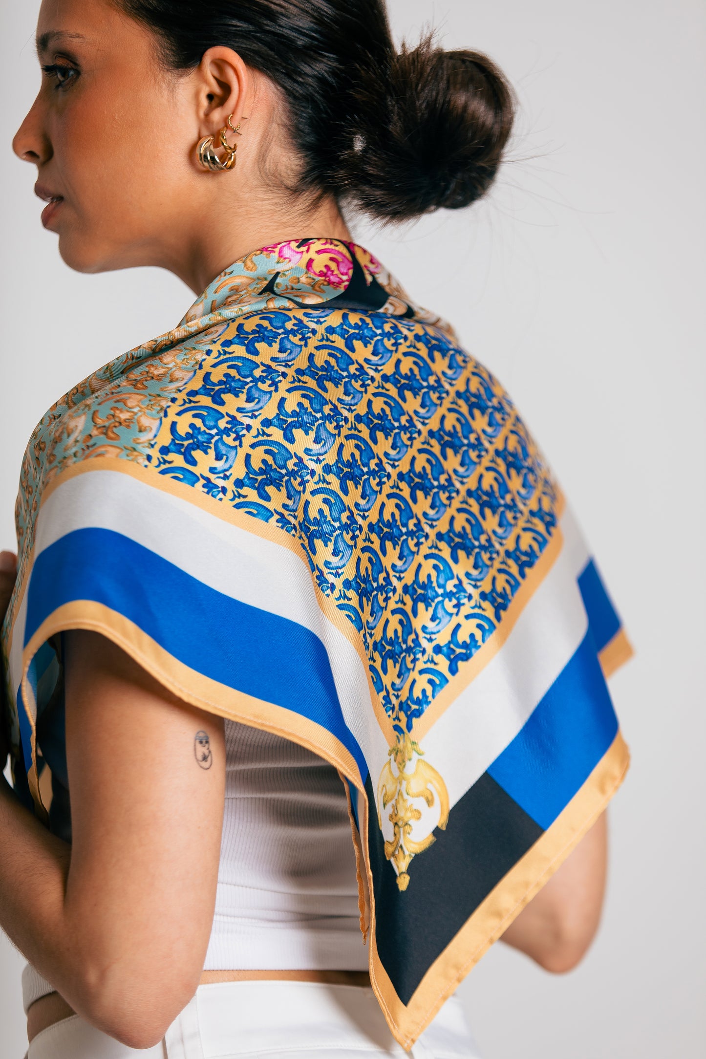 ROYAL BLUE | SCARF