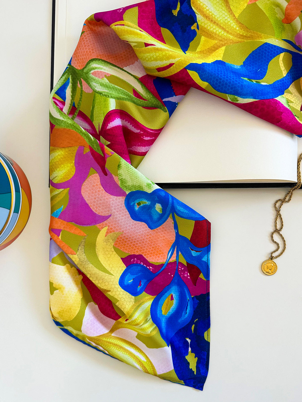 FREQUENCY | SCARF