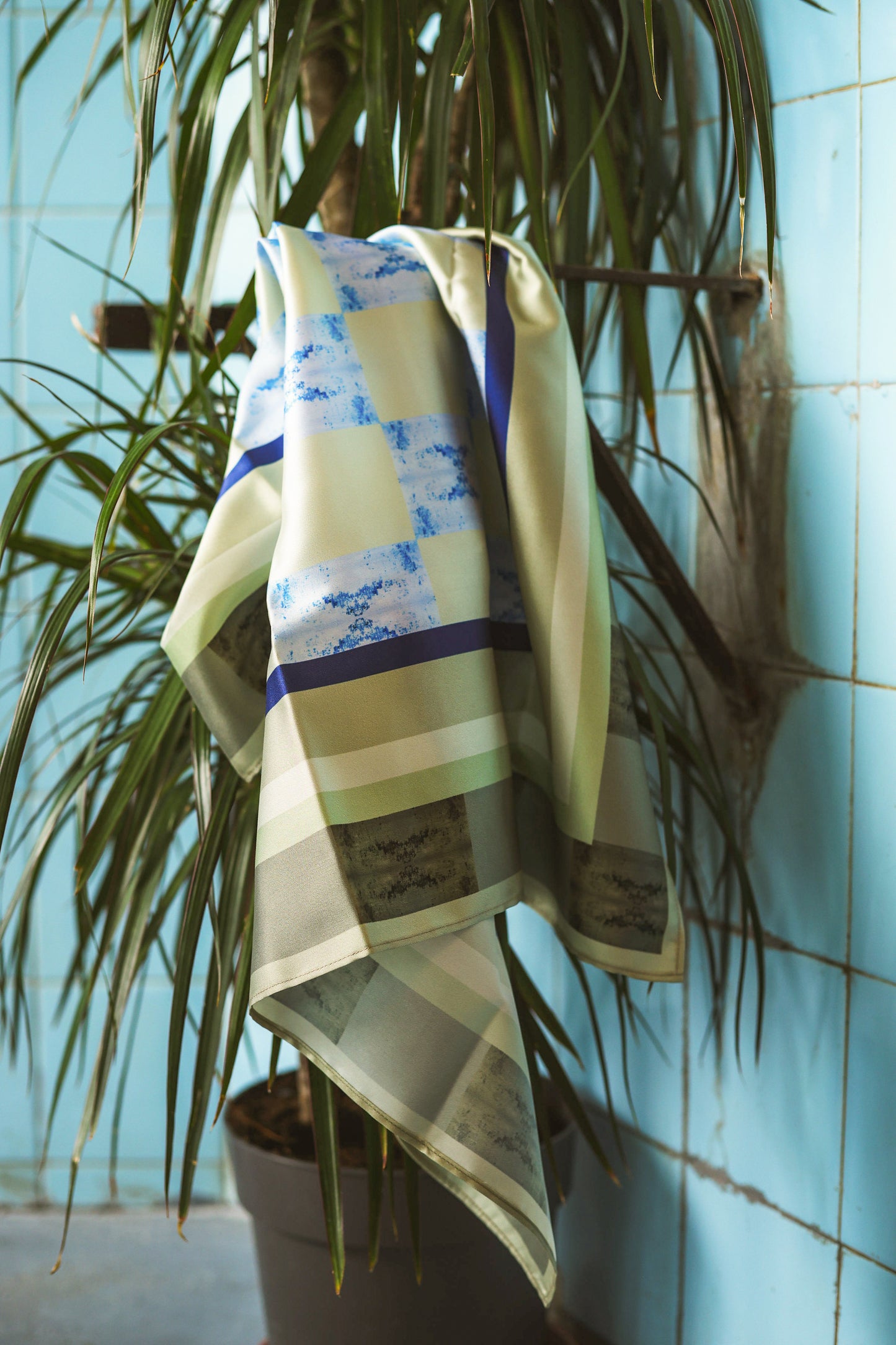 CHESS | SCARF